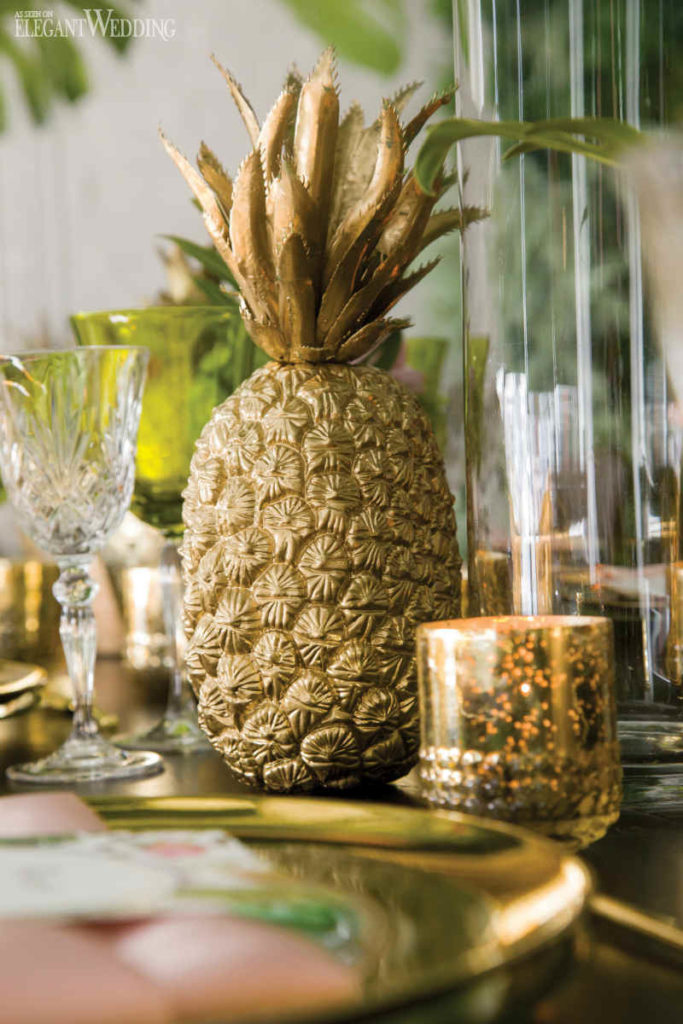 Pineapple Wedding Table Decor