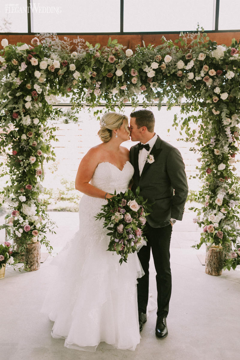 15 Wedding Arches for your Ceremony | Elegant Wedding Directory