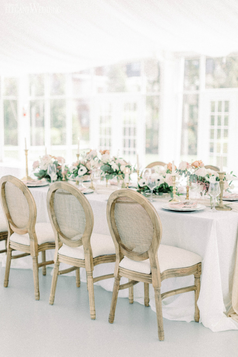romantic wedding table setting