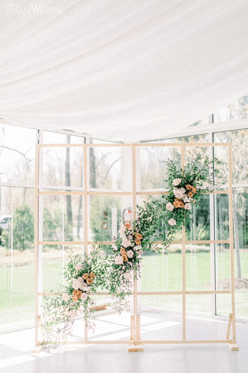 floral wedding arch for wedding ceremony