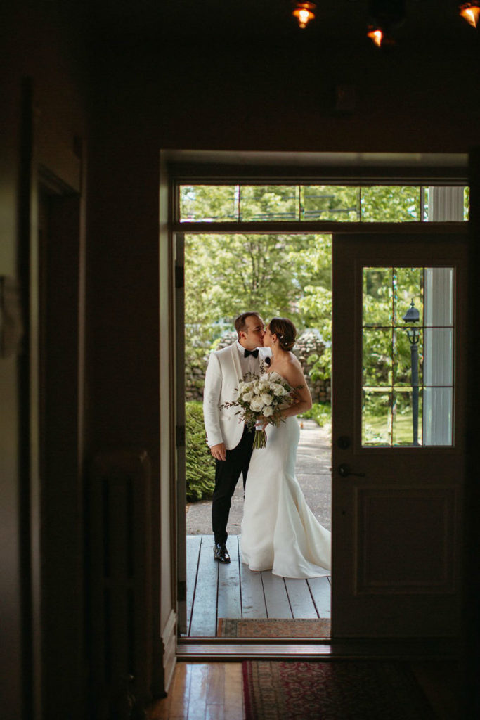 Manoir Grant pretty wedding venue Elegant Wedding