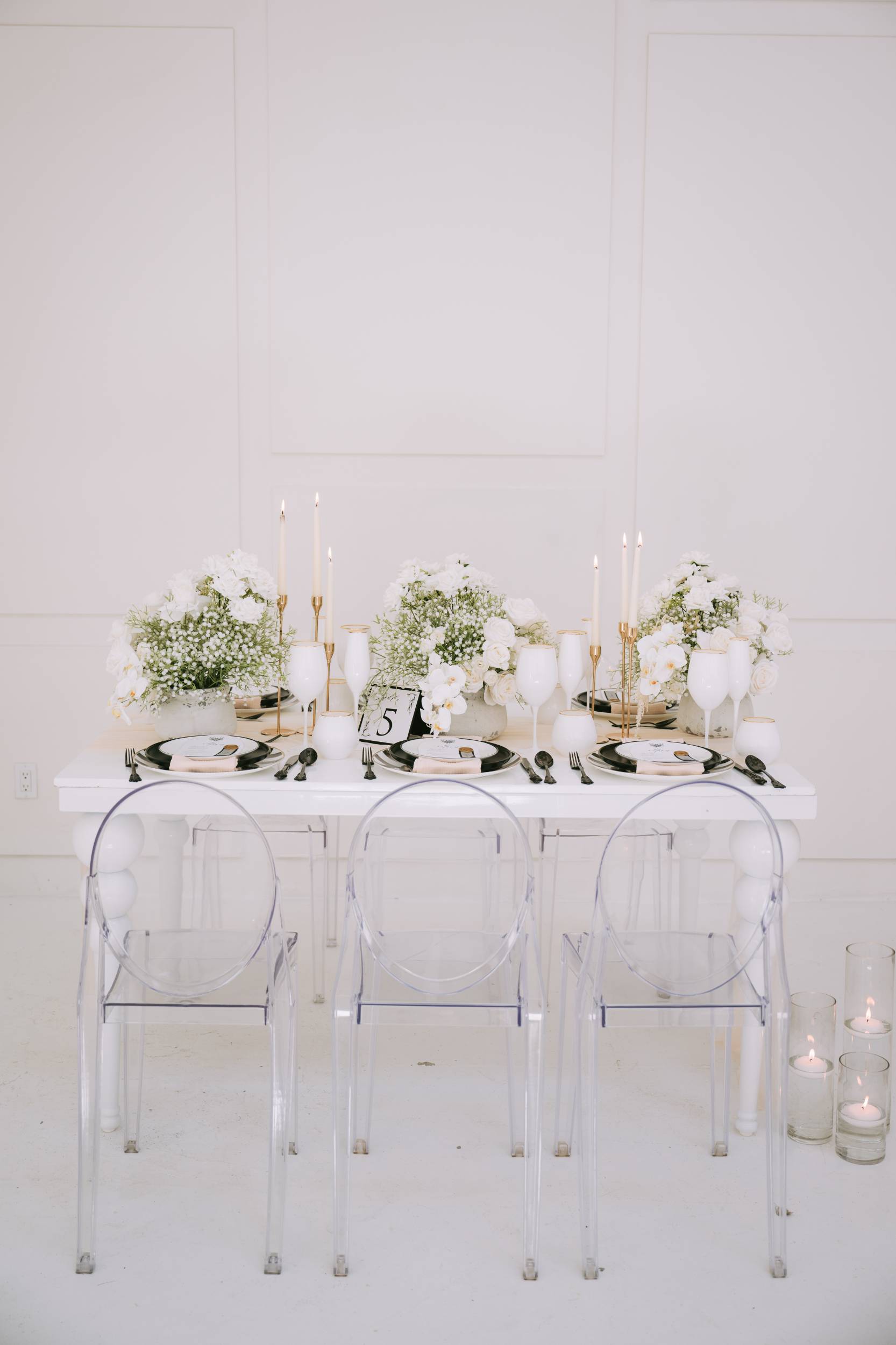 Le gypsophile se marie magnifiquement avec une variété d'autres fleurs