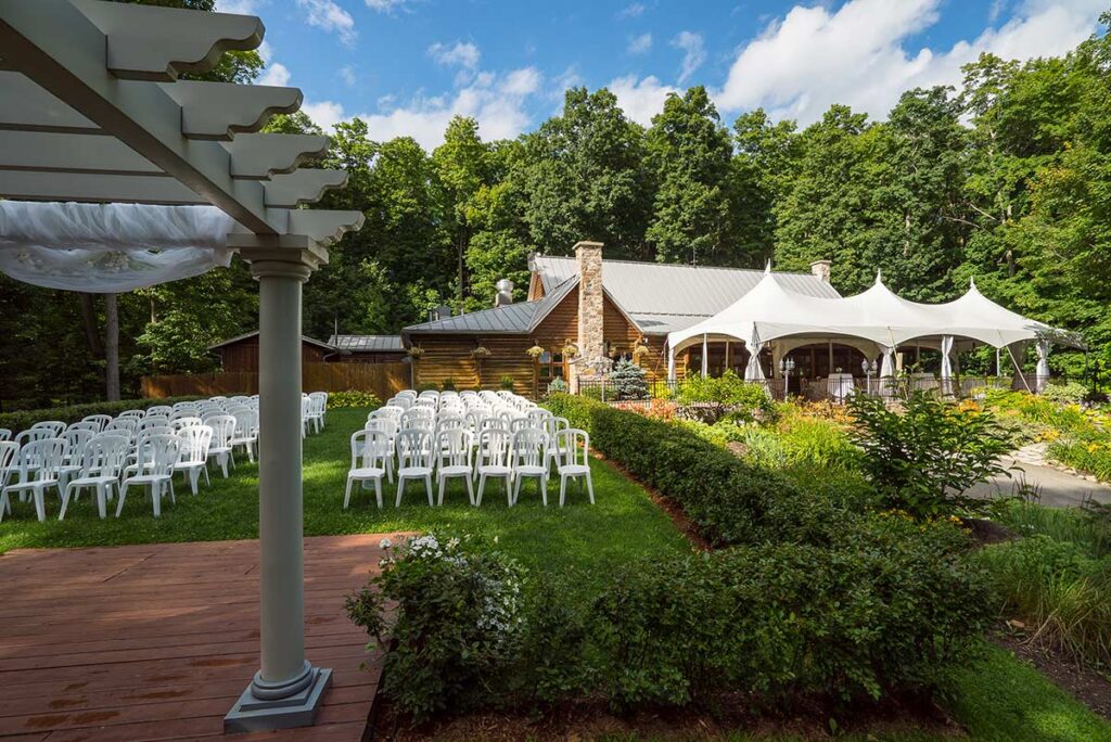 Saying “I Do” in the Heart of Nature at Auberge des Gallant