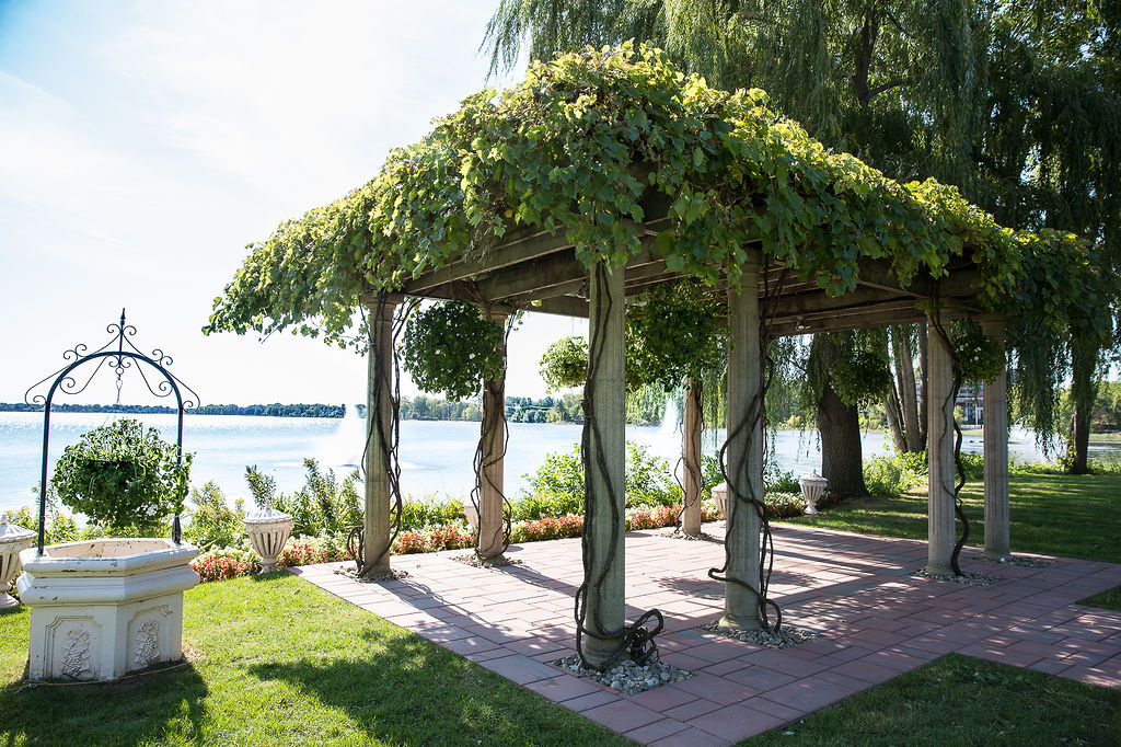 chateau vaudreuil wedding ceremony space